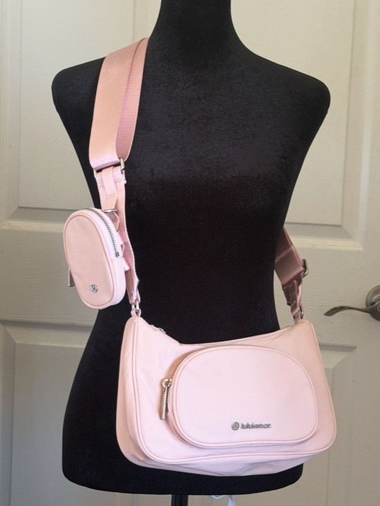 lululemon athletica Handbags - lululemon Pale Pink Crossbody Bag with Mini Strap Pouch & free tote